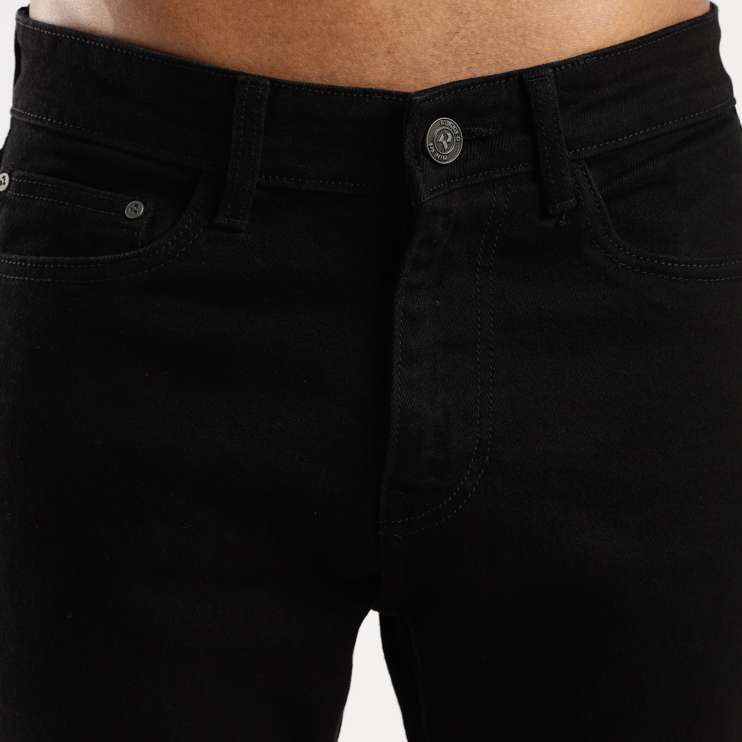 Sleek Tapered Fit Men’s Jeans – Shadow Trail