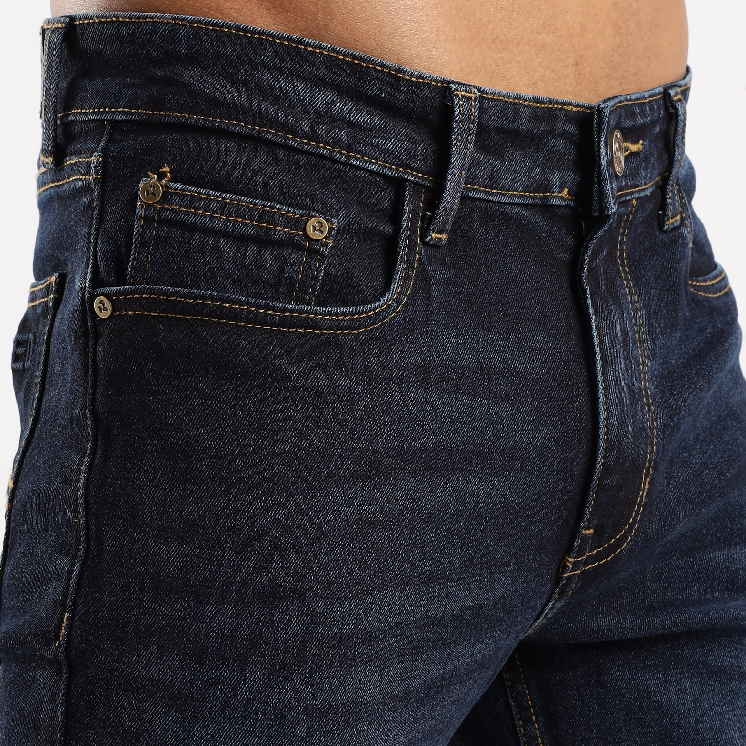 Sleek Straight Fit Men’s Jeans – Steel Wave