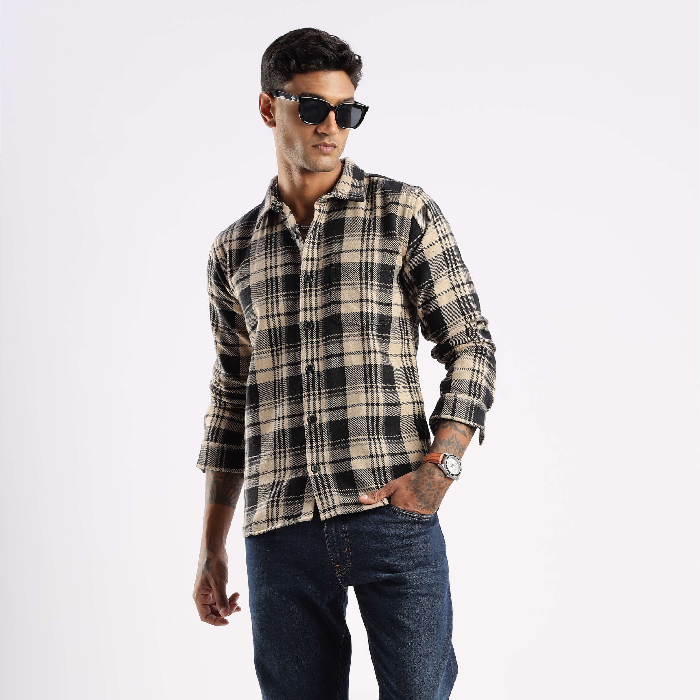 The-Rugged Explorer Men’s Flannel Shirt – Desert Dune Check